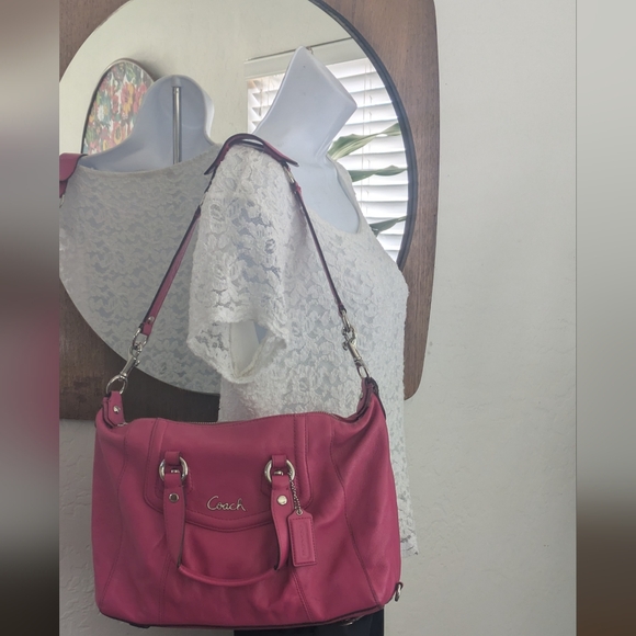 Coach Pink Shoulder Bag - Picture 1 of 16